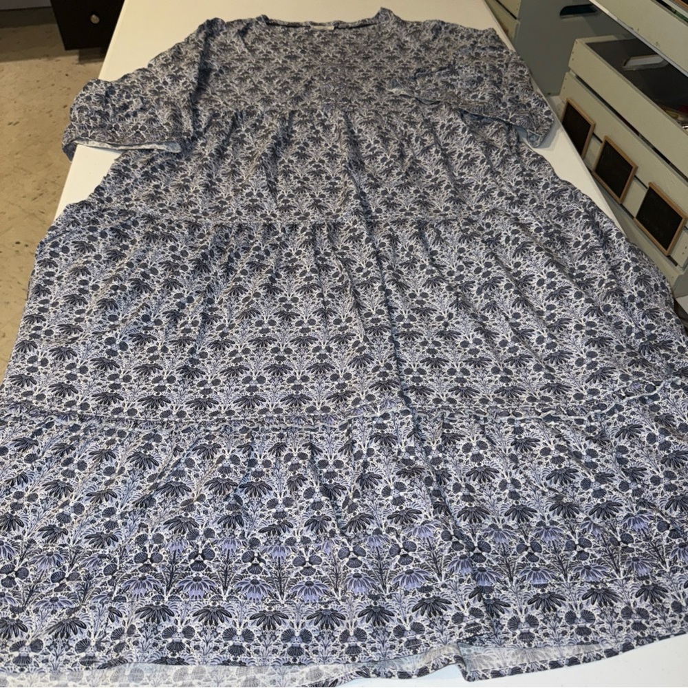Fat Face Viscose Cotton Floral  Oversized Tiered‎ Maxi Dress Size 12 Boho V Neck